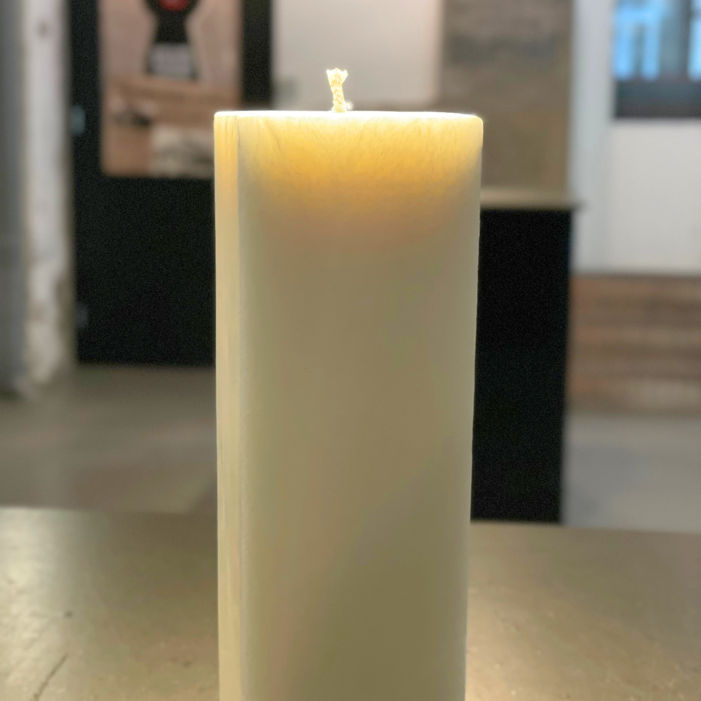 WHITE CANDLE